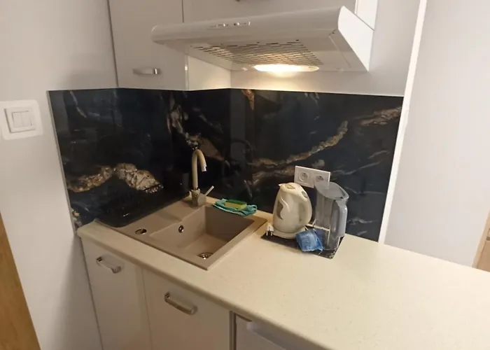 El Jan - Zadzwon! Pansiyon *